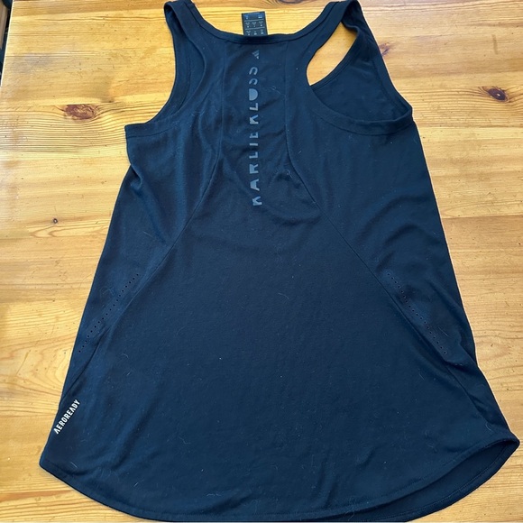 Karlie Kloss Adidas black racer back tank - Picture 7 of 8